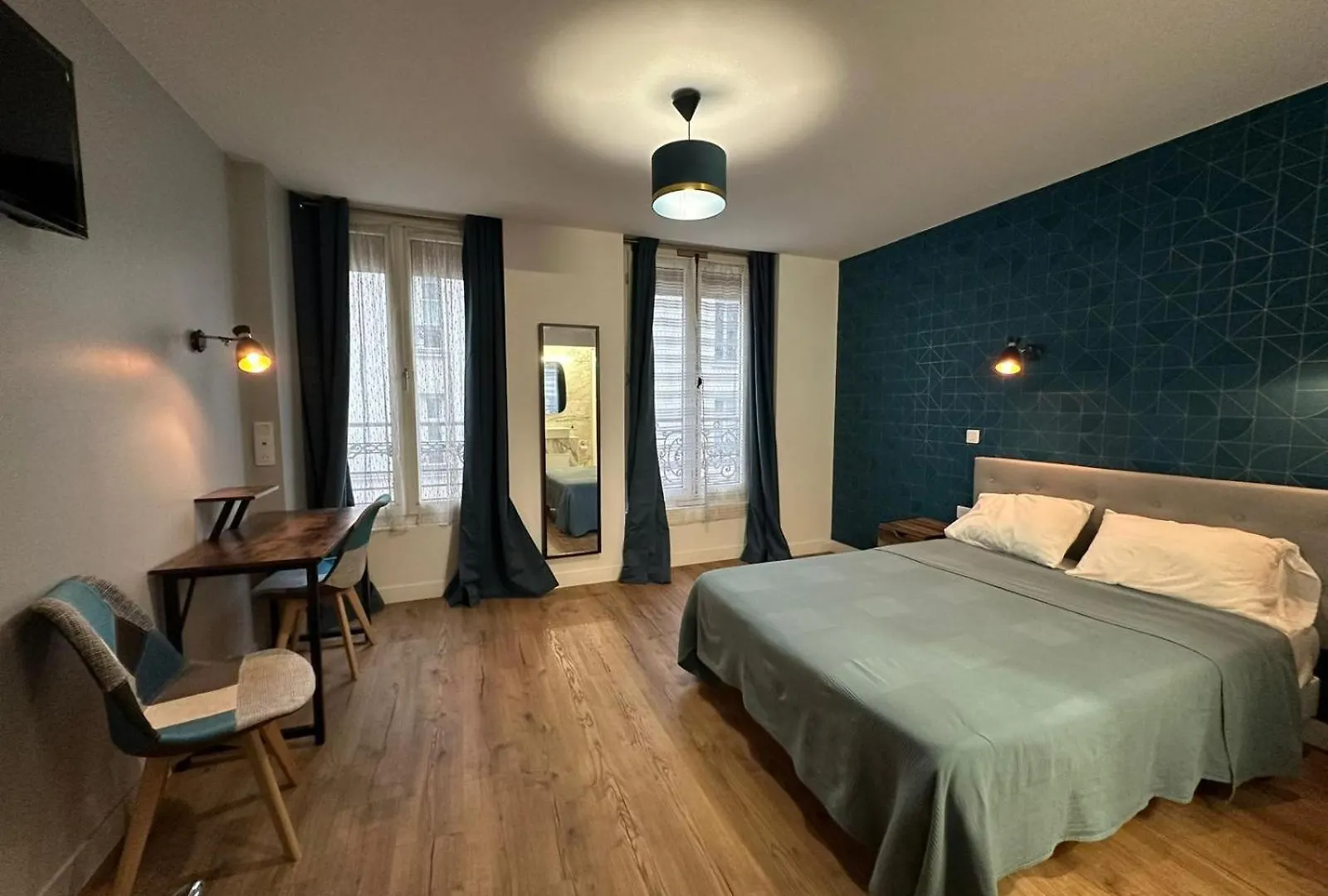 Hotel Telemaque 2*